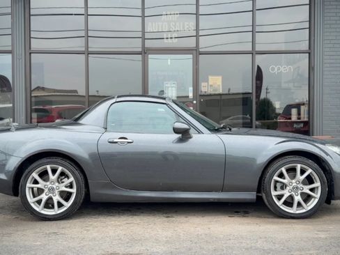 Used 2015 MAZDA MX-5 Miata Grand Touring w/ Premium Package RWD image 3