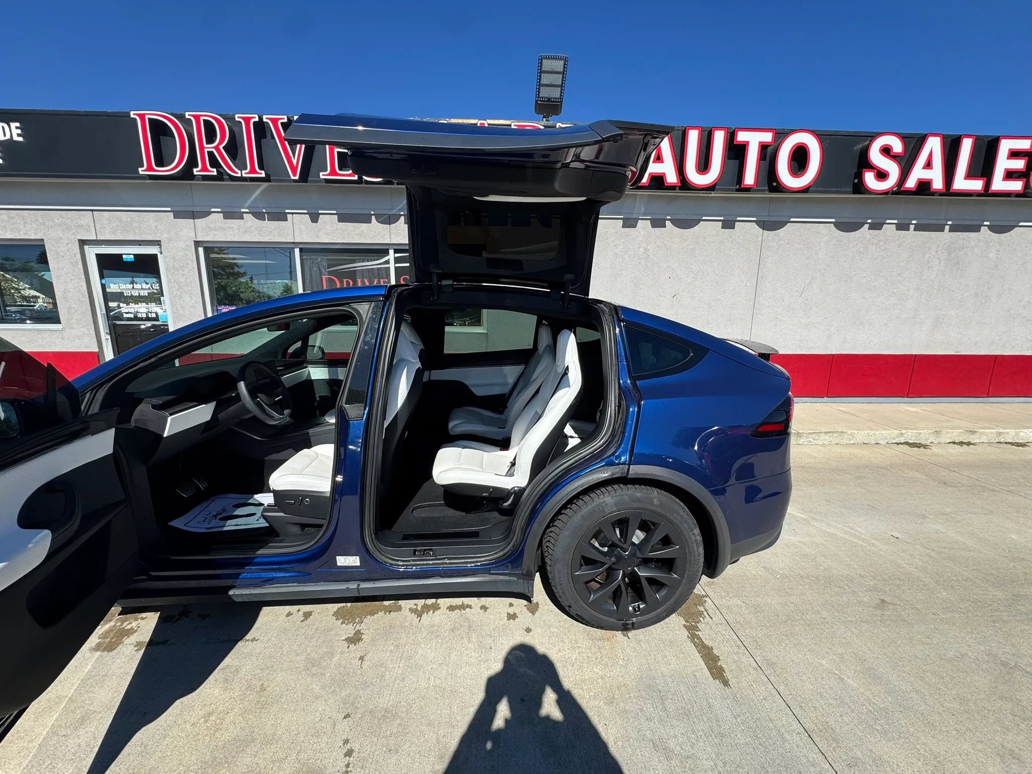 Used 2022 Tesla Model X Plaid AWD/4WD image 10