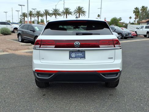 Used 2025 Volkswagen Atlas Cross Sport SE AWD/4WD image 5