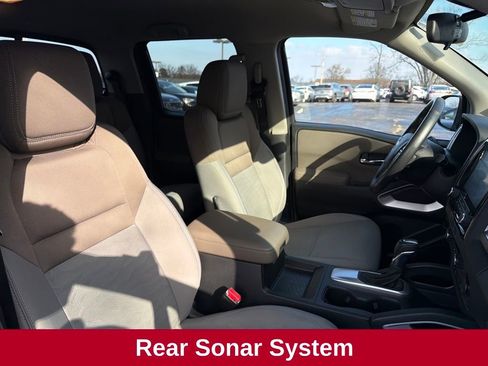 Used 2022 Nissan Frontier SV image 38