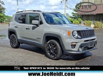 Used 2019 Jeep Renegade Altitude w/ Quick Order Package 2XM