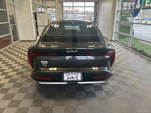 Used 2025 Kia K4 EX image 5