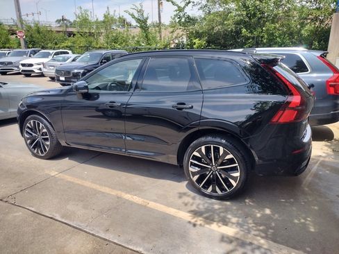 New 2026 Volvo XC60 B5 Ultra w/ Protection Package Premier image 4