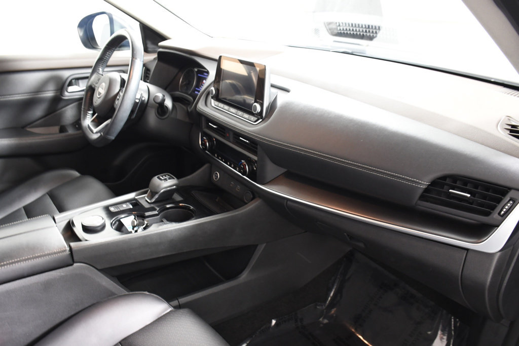 Used 2023 Nissan Rogue SV w/ SV Premium B Package AWD/4WD image 19