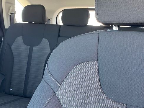 New 2026 Kia Sorento LX FWD image 14