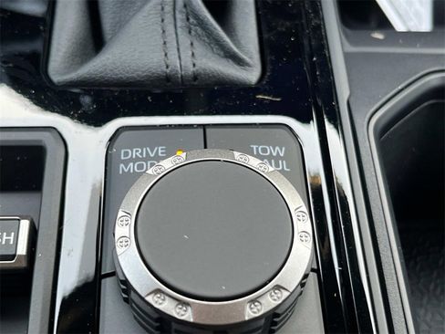 New 2025 Toyota Tundra SR5 w/ SR5 Convenience Package image 22