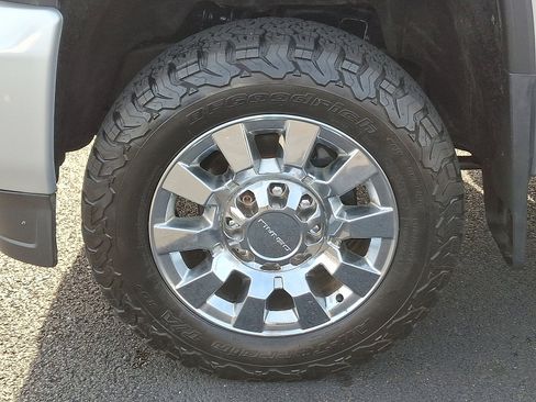 Used 2018 GMC Sierra 2500 Denali w/ Duramax Plus Package image 28