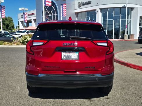 Used 2022 GMC Terrain AT4 w/ Infotainment Package II AWD/4WD image 5