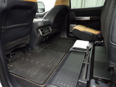 Used 2024 Ford F250 Platinum AWD/4WD image 58