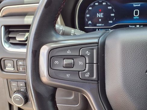 Used 2024 Chevrolet Suburban RST w/ Luxury Package AWD/4WD image 37