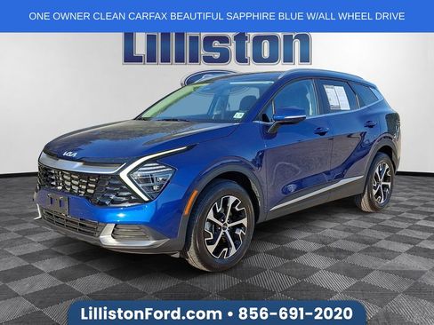 Used 2024 Kia Sportage EX AWD/4WD image 1