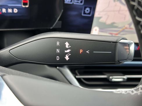 New 2026 Chevrolet Equinox EV LT image 13