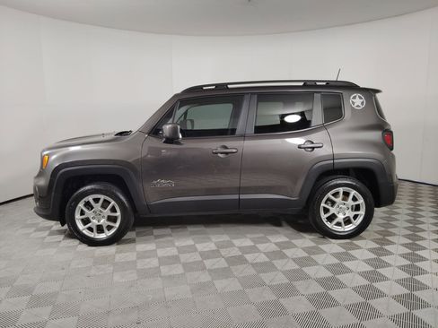 Used 2020 Jeep Renegade Latitude image 2