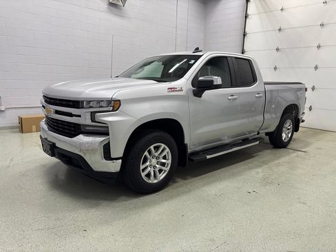 Used 2019 Chevrolet Silverado 1500 LT w/ All-Star Edition AWD/4WD image 9