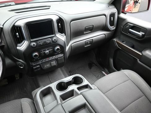 Used 2021 Chevrolet Silverado 1500 LT image 14