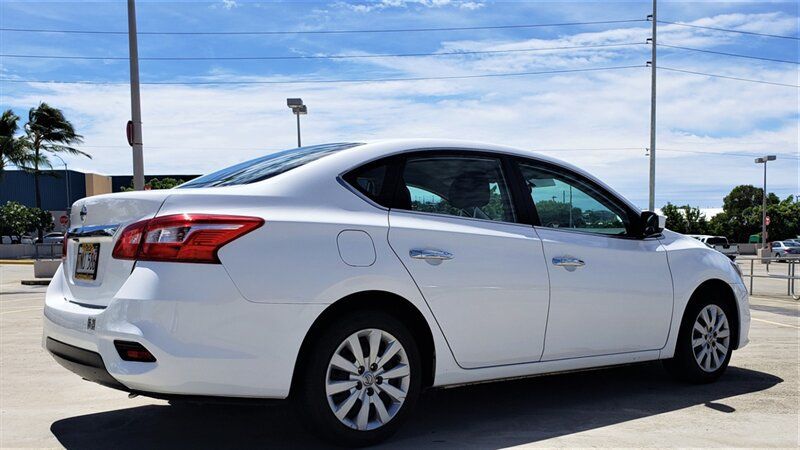 Used 2018 Nissan Sentra S FWD image 6