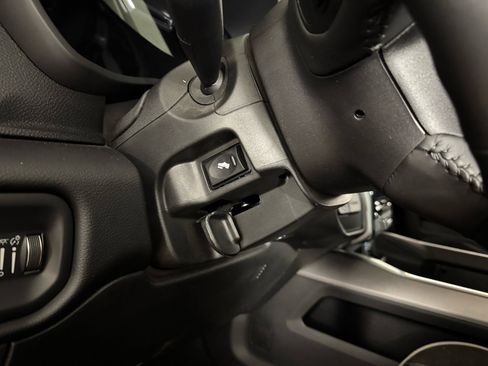 Used 2024 RAM 3500 Laramie w/ Night Edition image 23