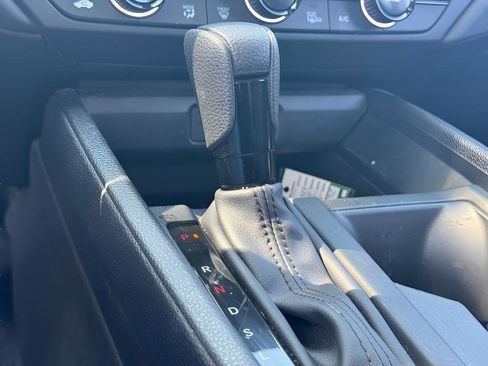 Used 2023 Honda Accord EX image 32