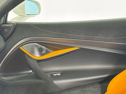 New 2026 McLaren 750S Spider RWD image 15