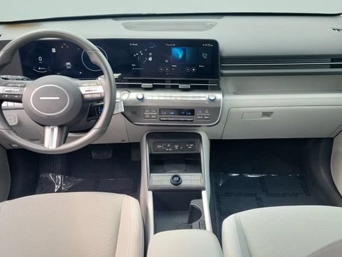 Used 2024 Hyundai Kona SEL w/ Convenience Package FWD image 11