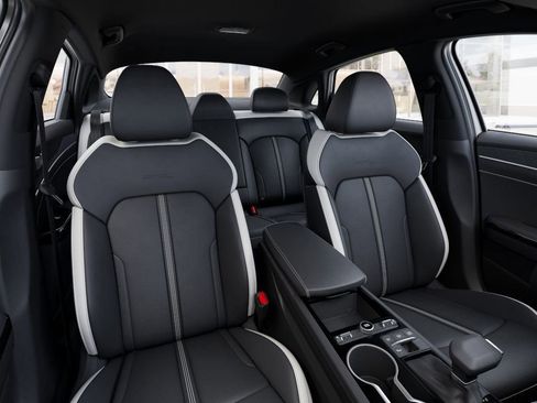 New 2026 Kia K5 GT-Line image 16