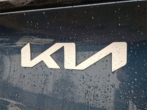 Certified 2023 Kia Sportage EX image 29