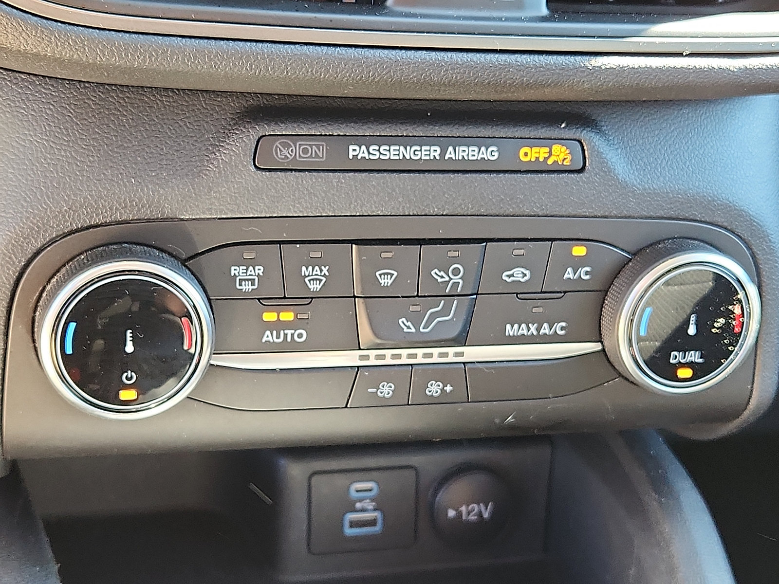 Certified 2023 Ford Escape Active FWD image 18
