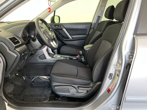 Used 2018 Subaru Forester 2.5i w/ Alloy Wheel Package AWD/4WD image 11
