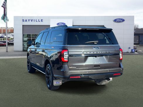 Used 2024 Ford Expedition Max Limited image 5