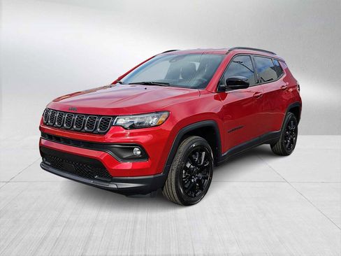 New 2026 Jeep Compass Latitude image 4