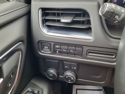 Used 2024 Chevrolet Tahoe LT image 25