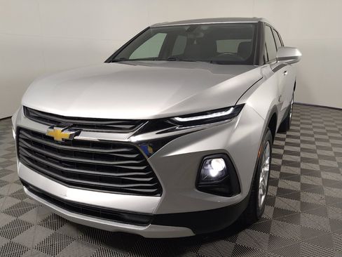 Used 2020 Chevrolet Blazer LT FWD image 15