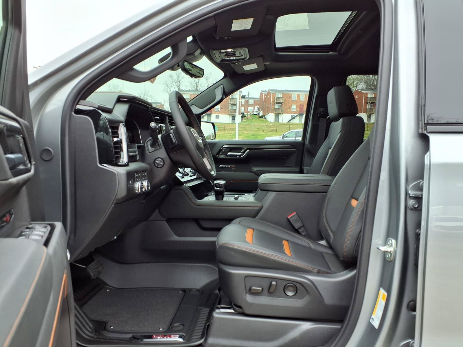 New 2026 GMC Sierra 1500 AT4 w/ AT4 Premium Package AWD/4WD image 18