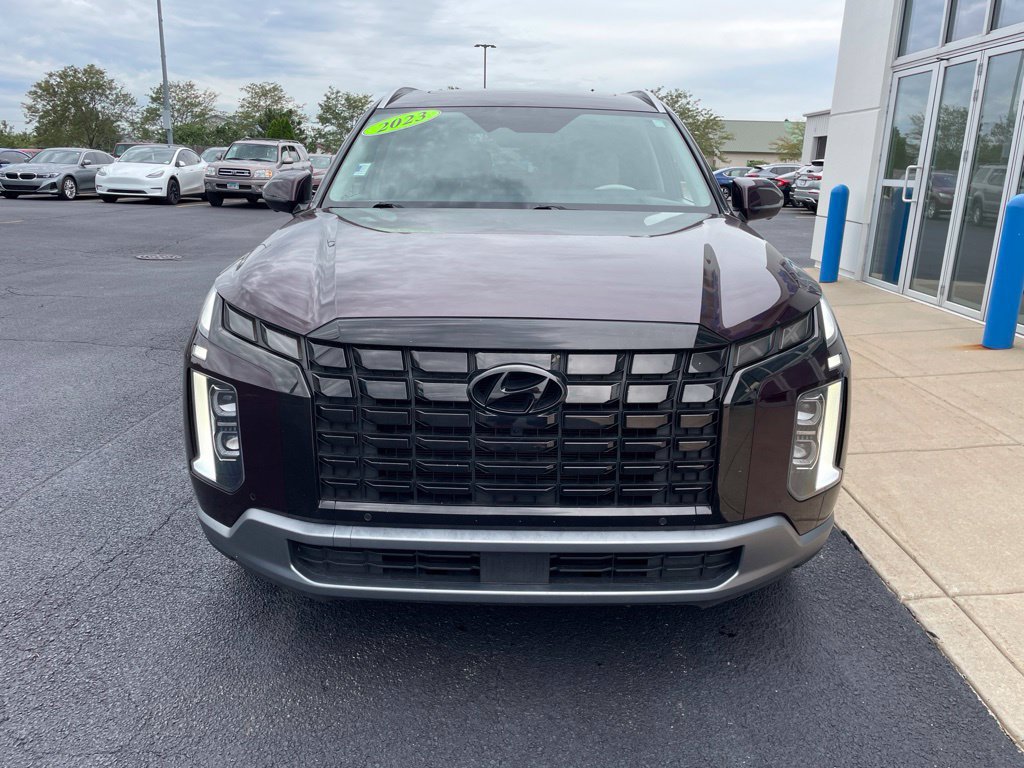 Used 2023 Hyundai Palisade Limited AWD/4WD image 3