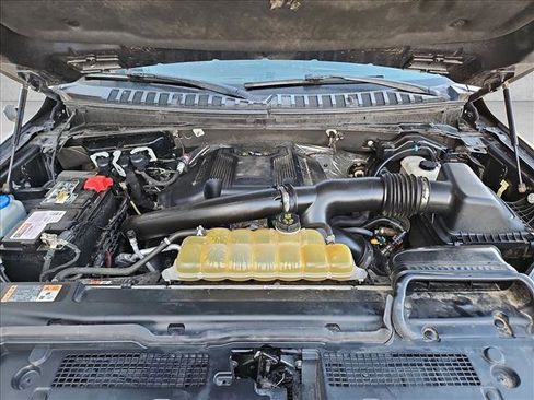 Used 2020 Ford Expedition Platinum image 27