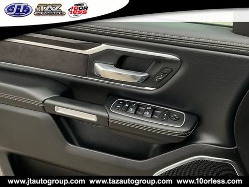 Used 2022 RAM 1500 Laramie w/ Sport Appearance Package AWD/4WD image 11