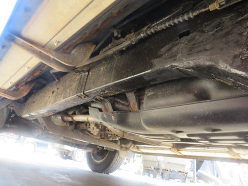 Used 2005 Toyota Sequoia SR5 image 31