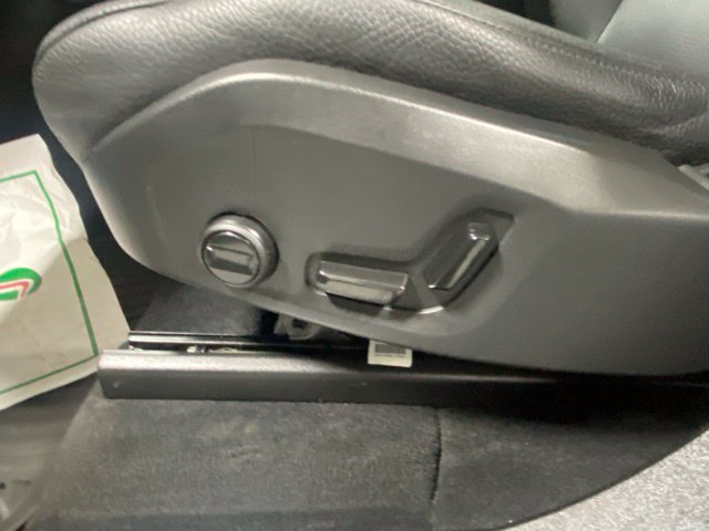 Used 2023 Volvo XC90 B6 Plus w/ Protection Package Premier AWD/4WD image 12