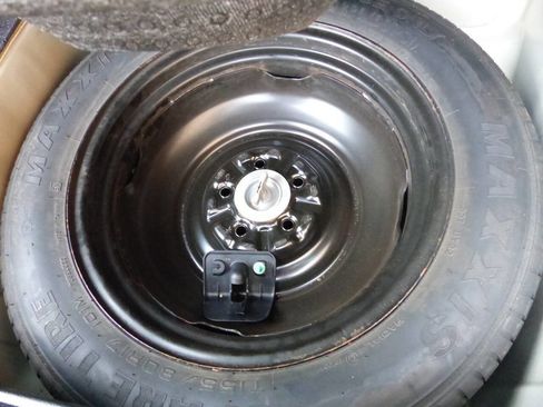 Used 2016 Subaru Outback 2.5i Limited image 39