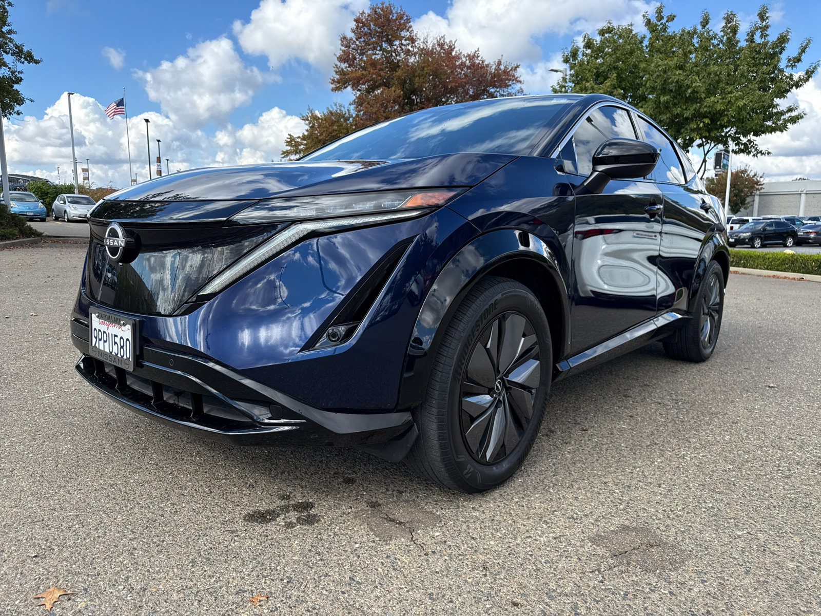 Used 2024 Nissan Ariya FWD image 2