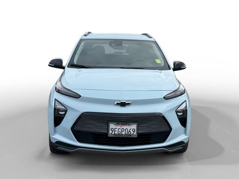 Used 2023 Chevrolet Bolt EUV LT w/ Convenience Package image 8