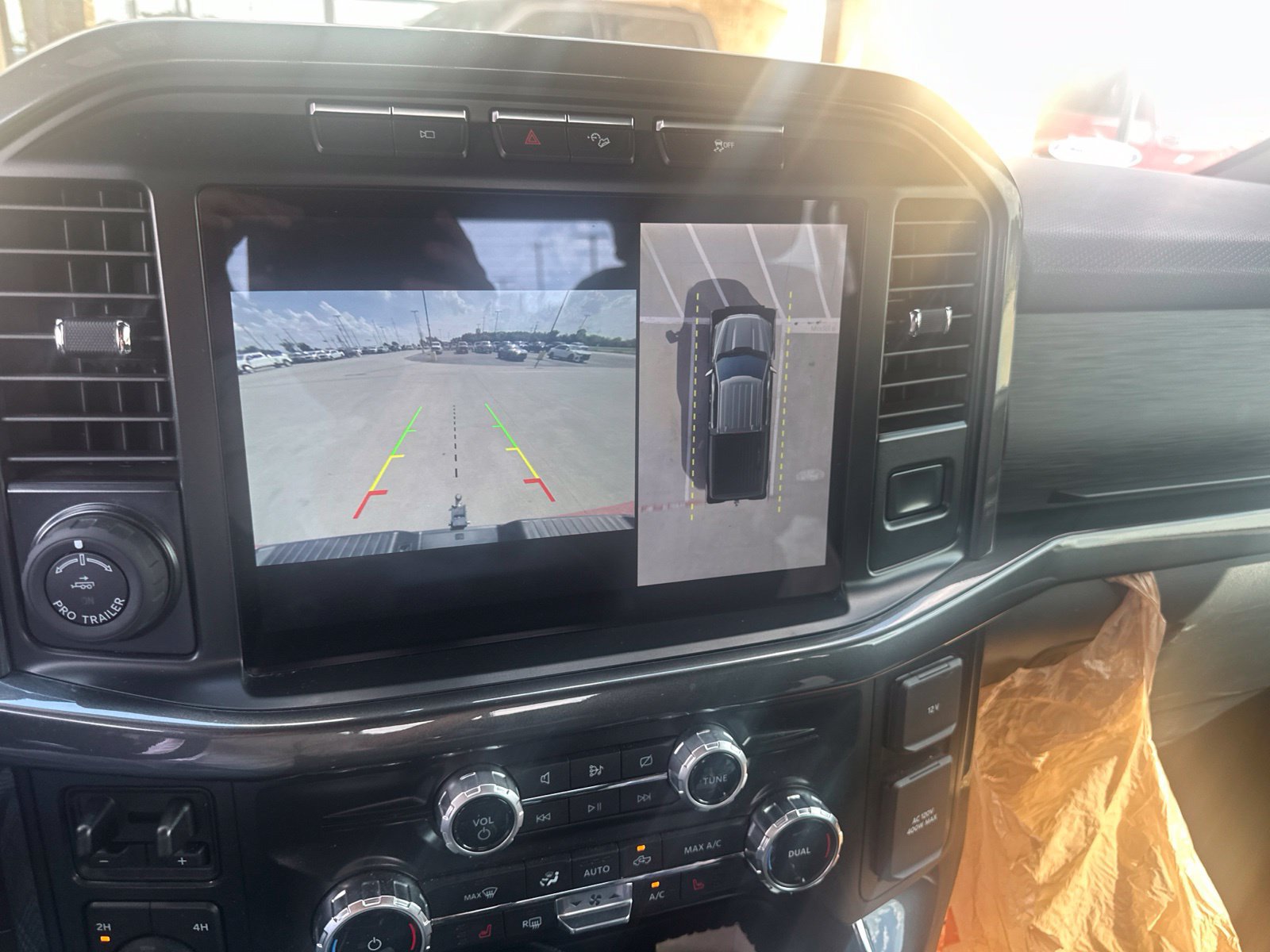 Used 2022 Ford F150 XLT w/ Equipment Group 302A High AWD/4WD image 13