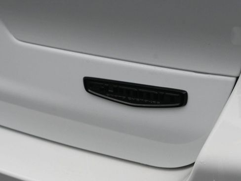 Used 2025 Jeep Grand Cherokee L Summit image 17