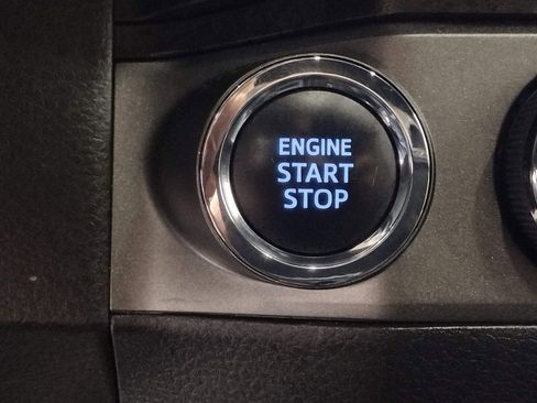 Used 2022 Toyota Tacoma TRD Pro AWD/4WD image 36
