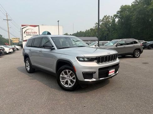 Used 2021 Jeep Grand Cherokee L Limited AWD/4WD image 2