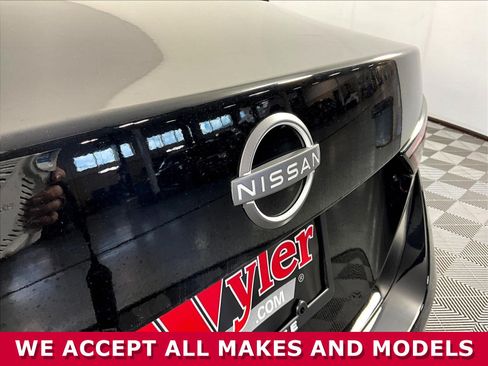 Certified 2025 Nissan Sentra S FWD image 22