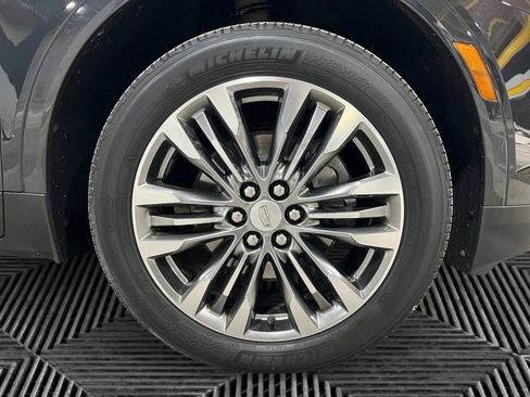 Used 2019 Cadillac XT5 Luxury image 12