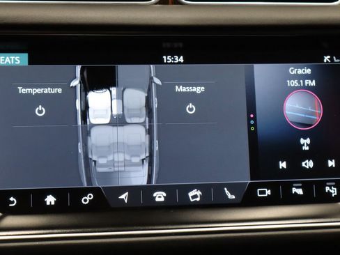 Used 2017 Land Rover Range Rover Autobiography image 42