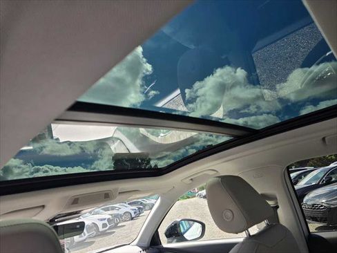 New 2026 Audi Q3 quattro 2.0T image 21