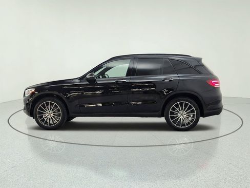Used 2021 Mercedes-Benz GLC 300 image 8